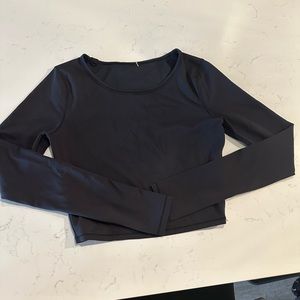 Lululemon cropped long sleeve